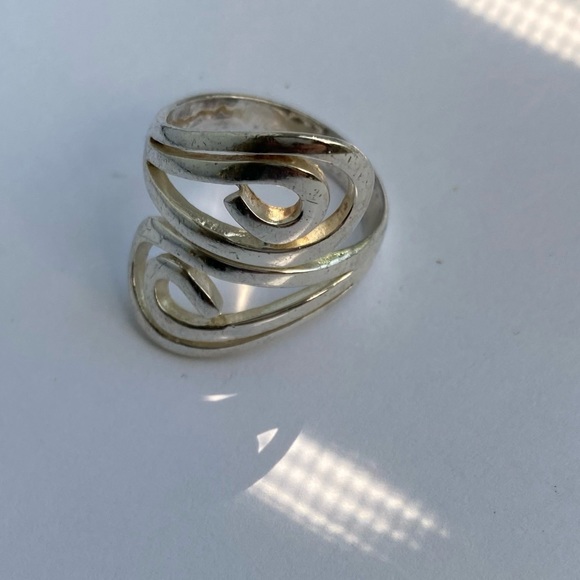 925 Sterling Silver Ring, size 8.5. Unisex - Picture 10 of 11
